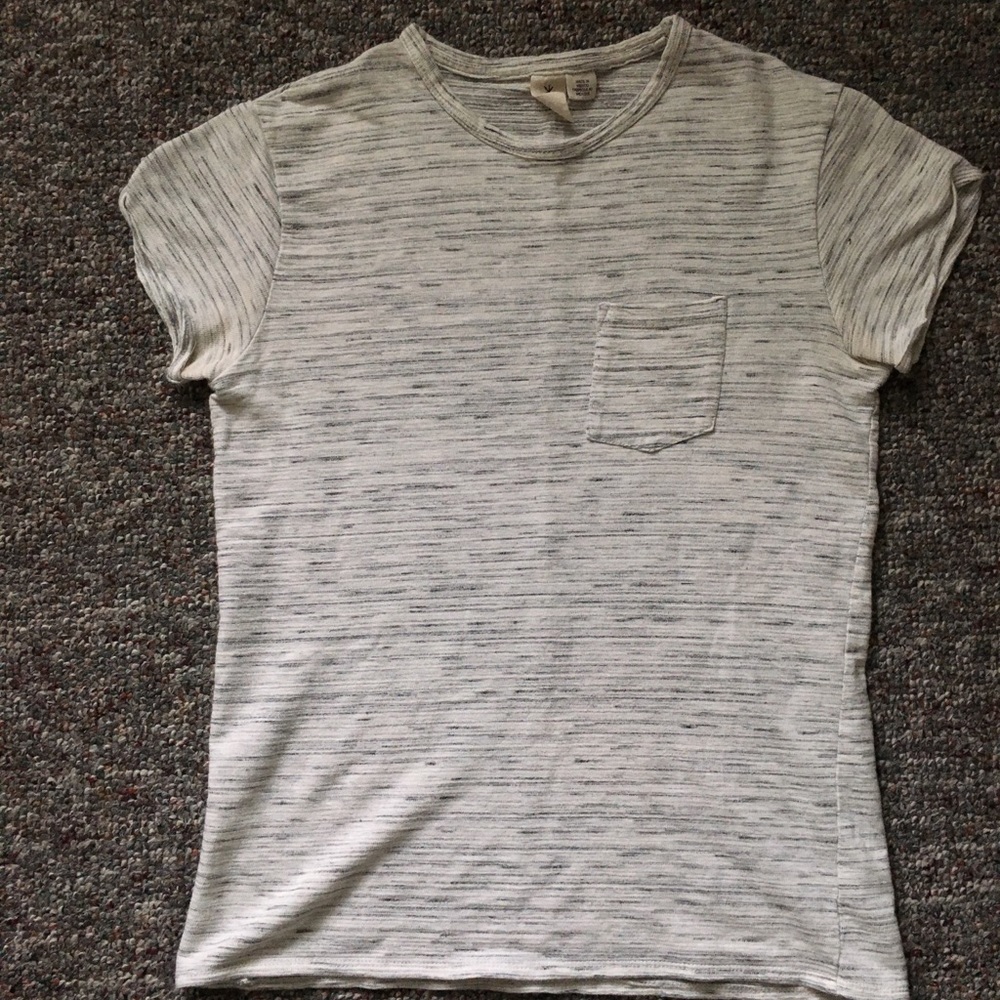 Grey flecked tee